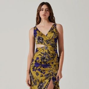 ASTR The Label Cutout Ruched Maxi Dress